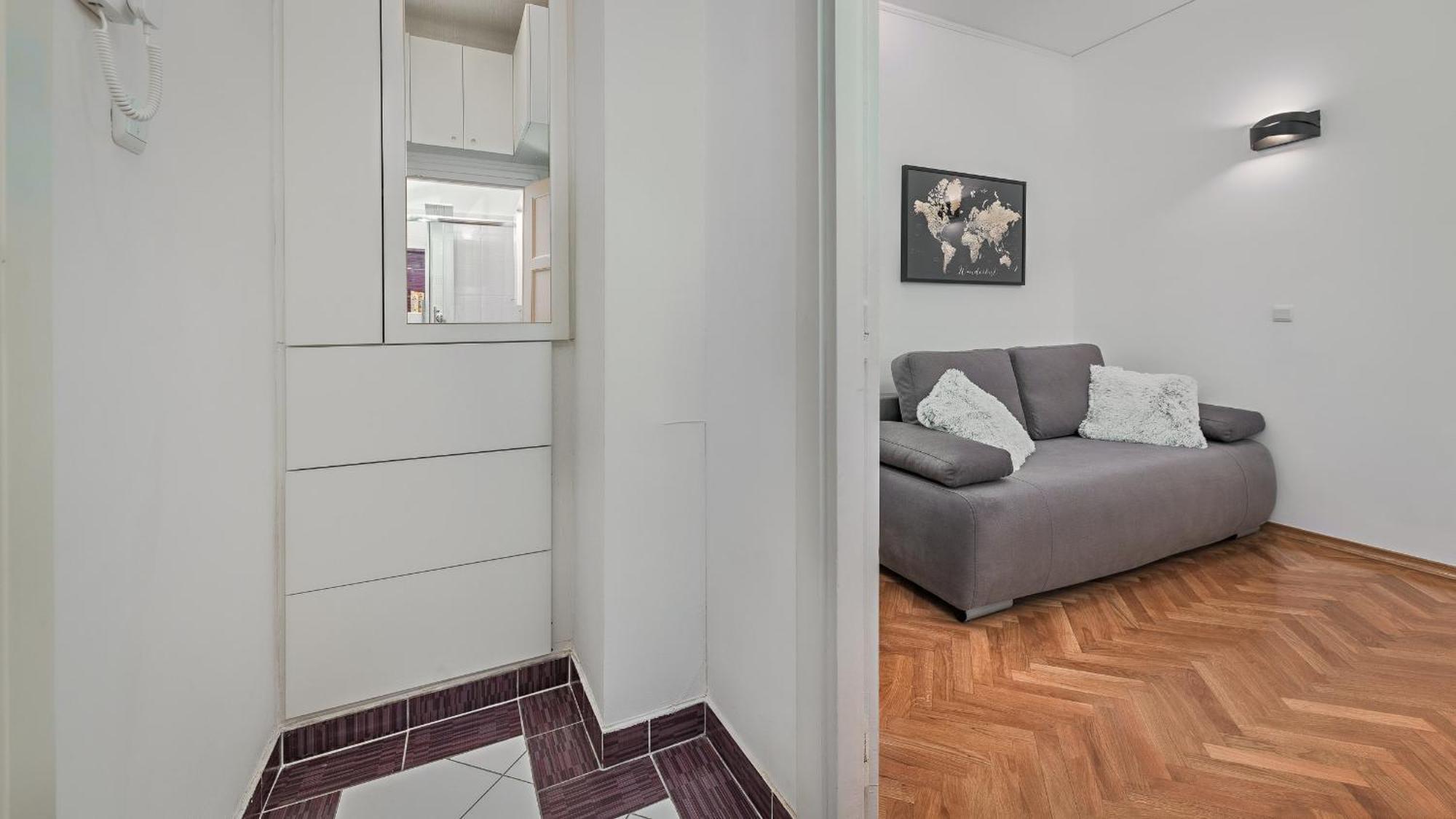 Iva'S Central Apartment Zagreb Exterior photo
